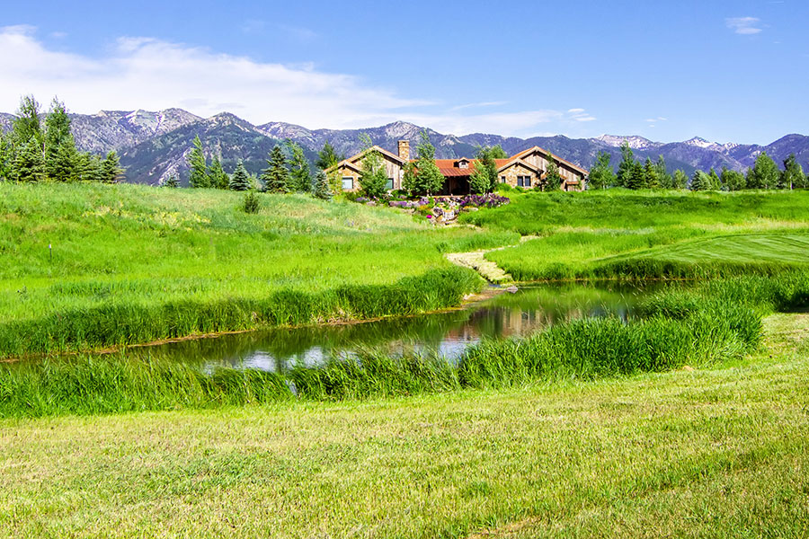 Stunning Homes in Double L Ranch Freedom, Wyoming